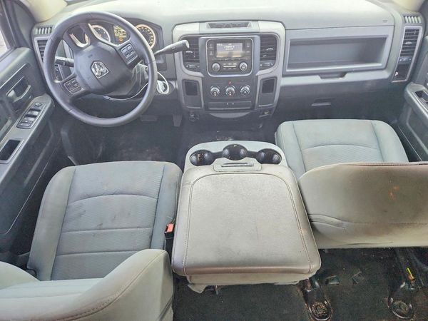 2015 RAM 1500 ST