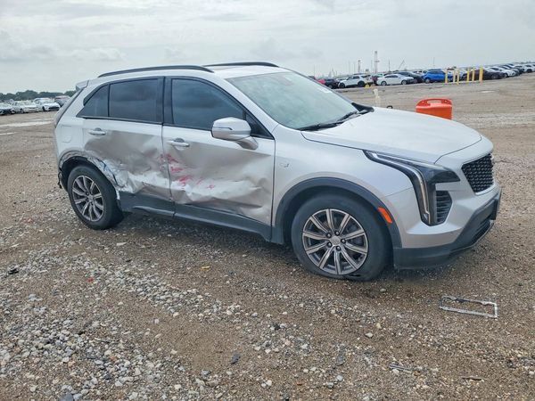 2022 CADILLAC XT4 Sport