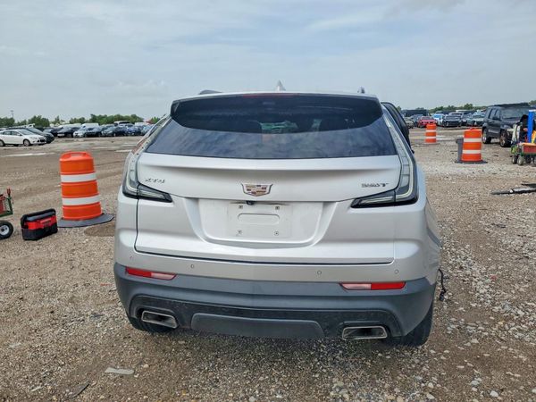 2022 CADILLAC XT4 Sport