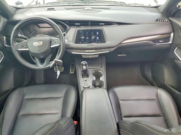 2022 CADILLAC XT4 Sport
