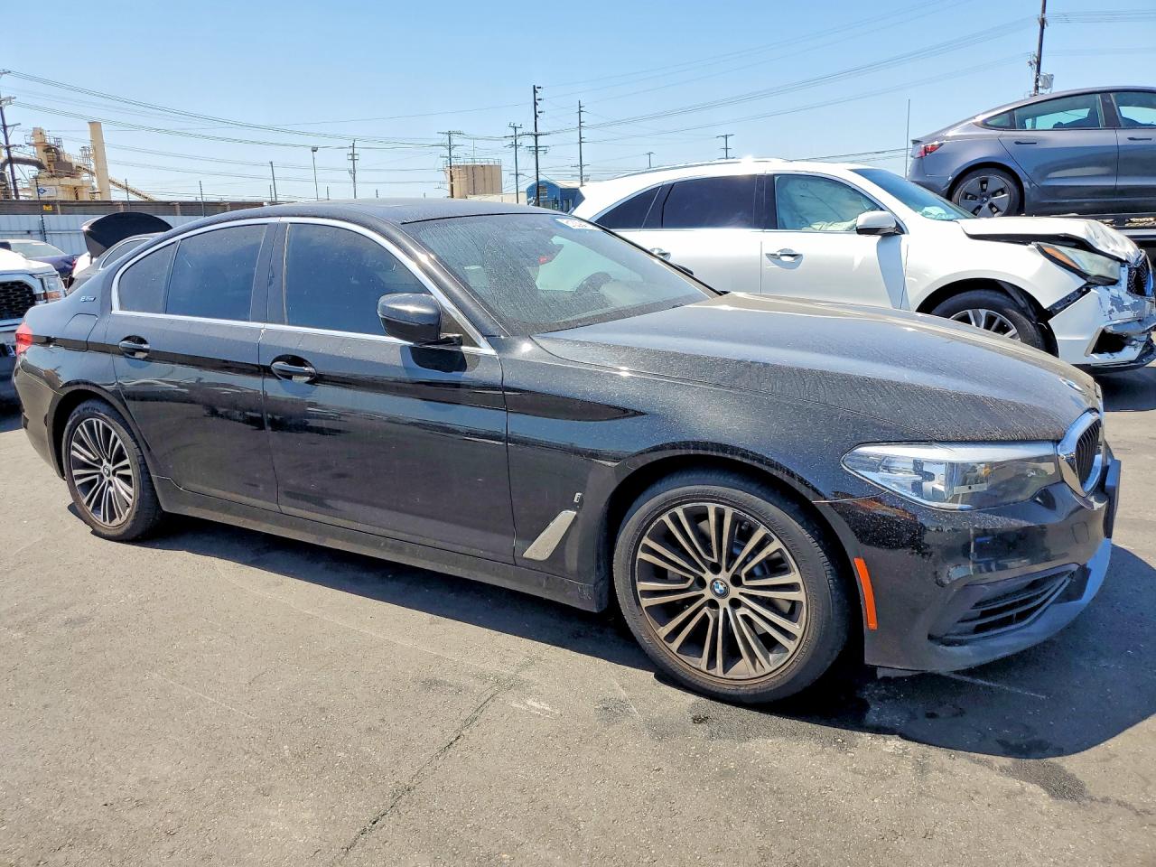 2019 BMW 530E