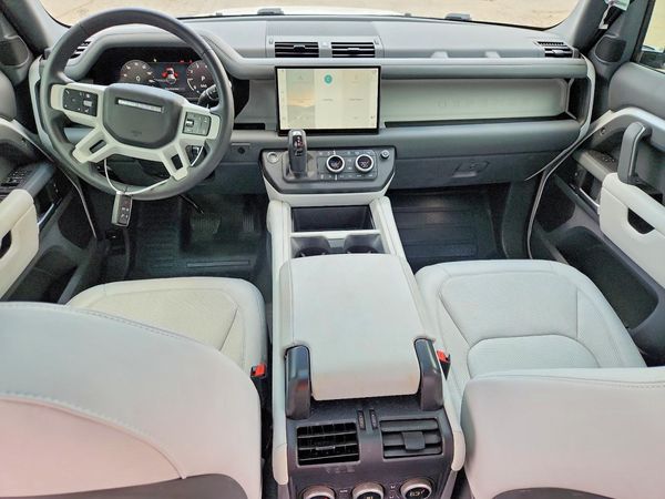 2025 LAND ROVER DEFENDER 110 S