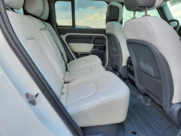 2025 LAND ROVER DEFENDER 110 S