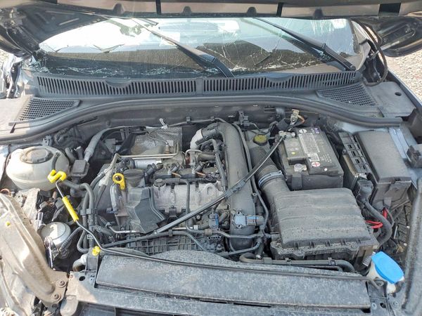 2021 VOLKSWAGEN JETTA S / SE / R-Line