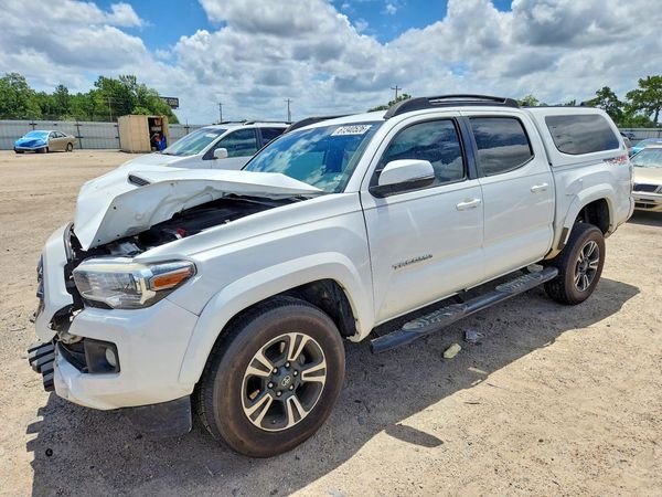 2016 TOYOTA TACOMA