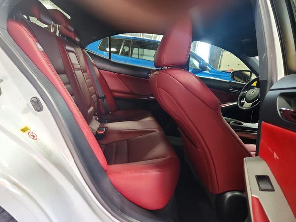 2015 LEXUS IS 350