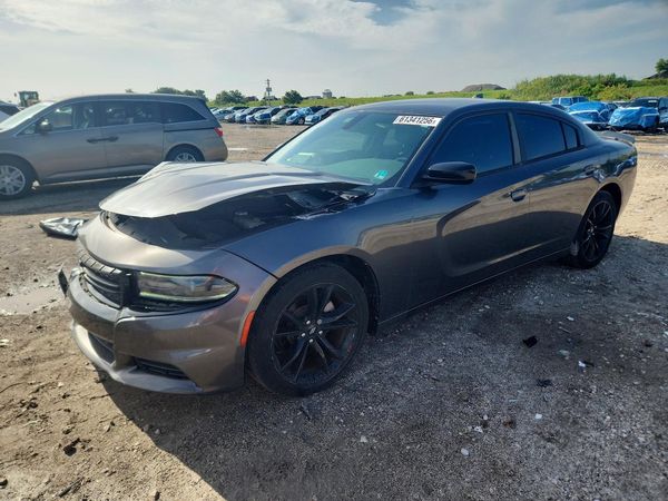 2018 DODGE CHARGER SXT Plus