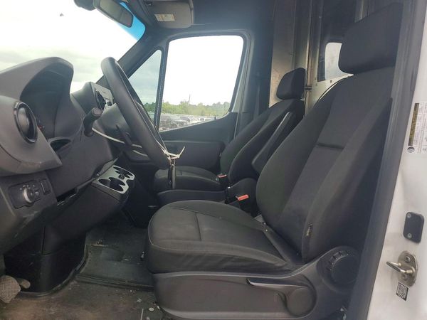 2021 MERCEDES-BENZ SPRINTER 907 (VS30)