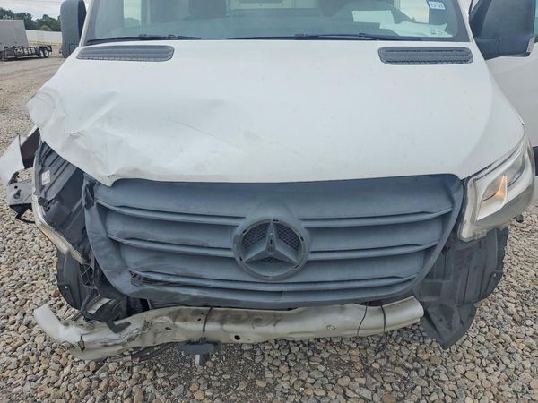 2021 MERCEDES-BENZ SPRINTER 907 (VS30)