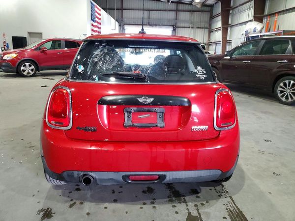 2016 MINI COOPER