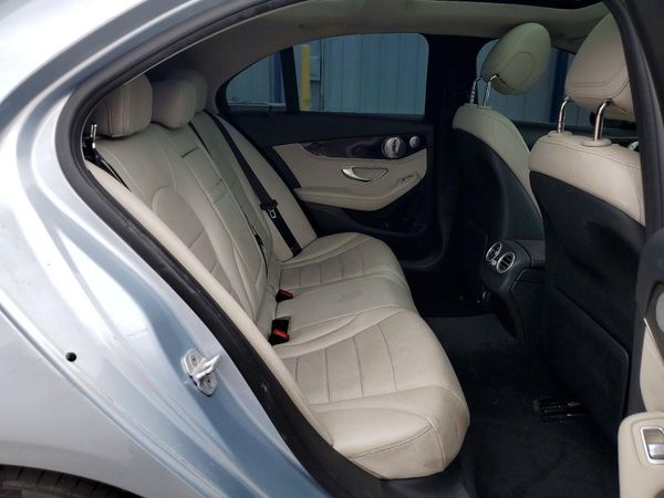 2015 MERCEDES-BENZ C Base