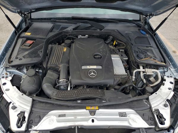 2015 MERCEDES-BENZ C Base