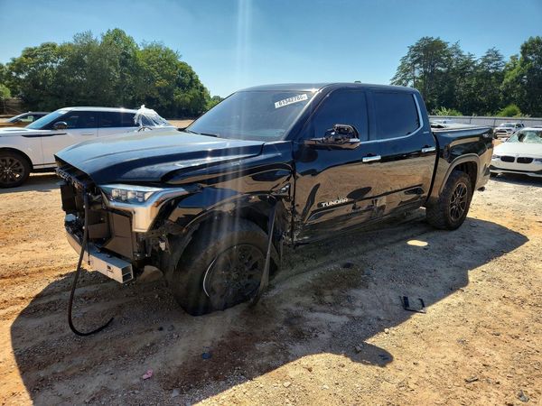 2022 TOYOTA TUNDRA Limited