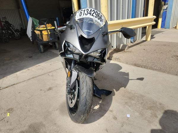 2026 KAWASAKI ZX636