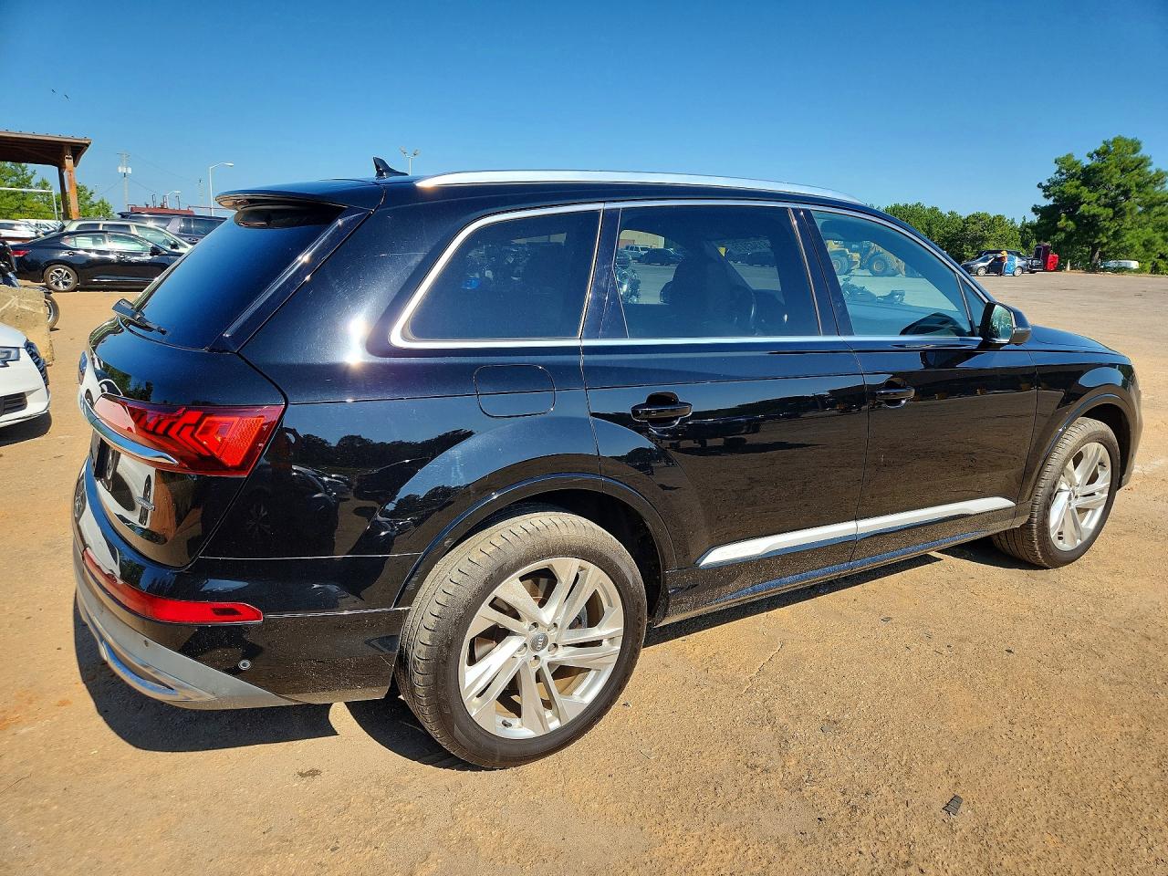 2020 AUDI Q7 quattro Premium Plus