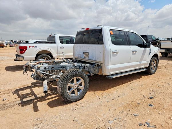 2024 FORD F150