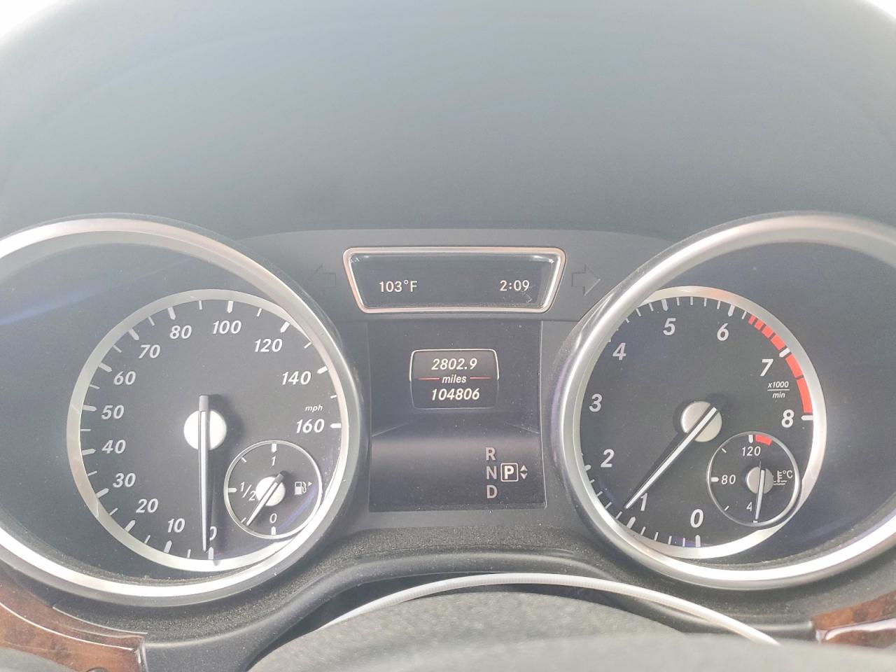2015 MERCEDES-BENZ GL GL550 4MATIC