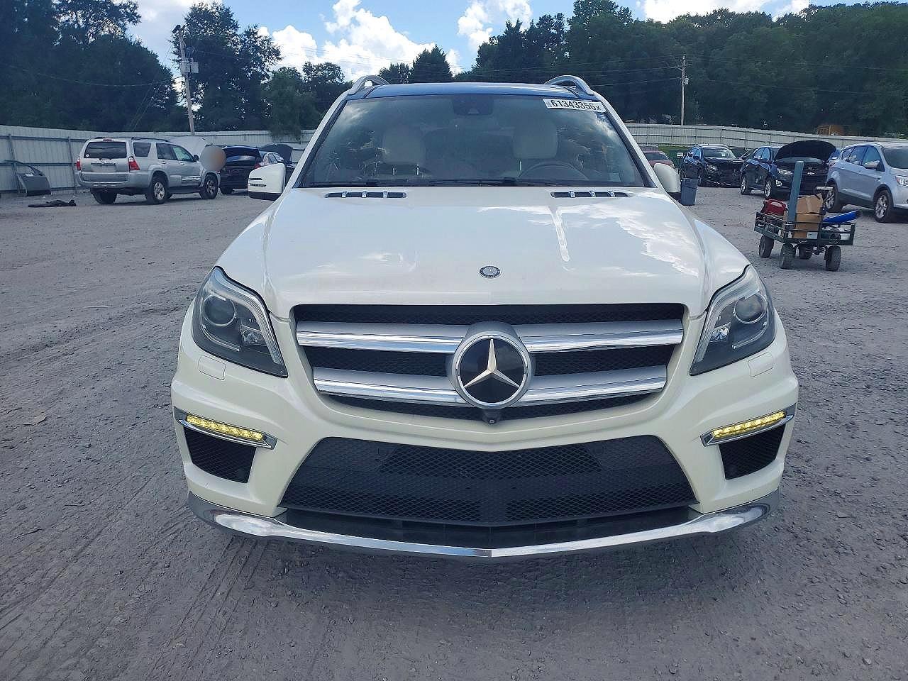 2015 MERCEDES-BENZ GL GL550 4MATIC