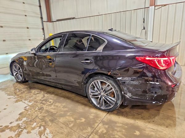 2015 INFINITI Q50