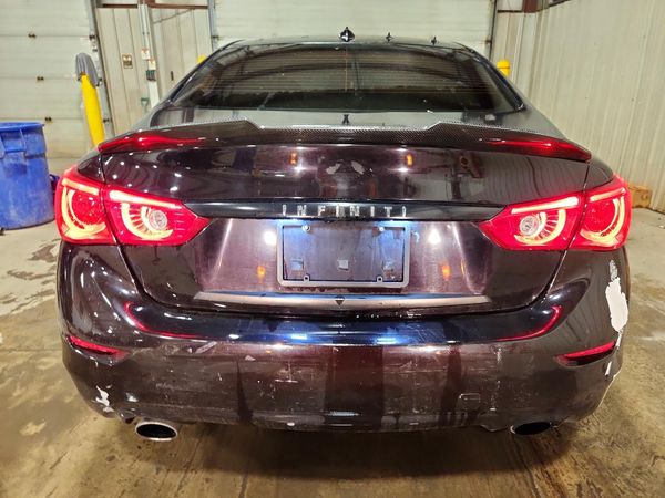 2015 INFINITI Q50