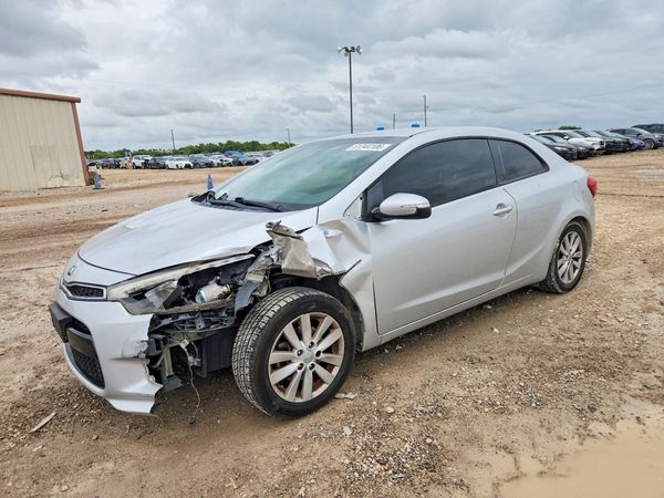 2016 KIA FORTE