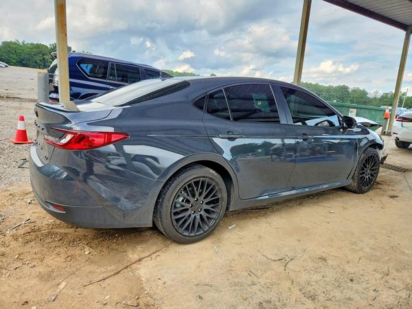 2025 TOYOTA CAMRY