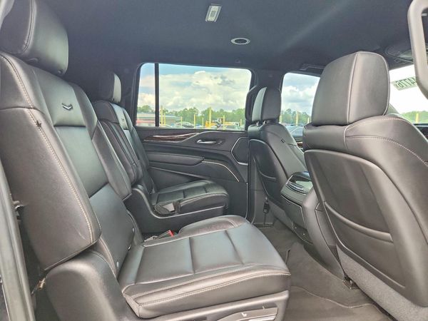 2021 CADILLAC ESCALADE Luxury