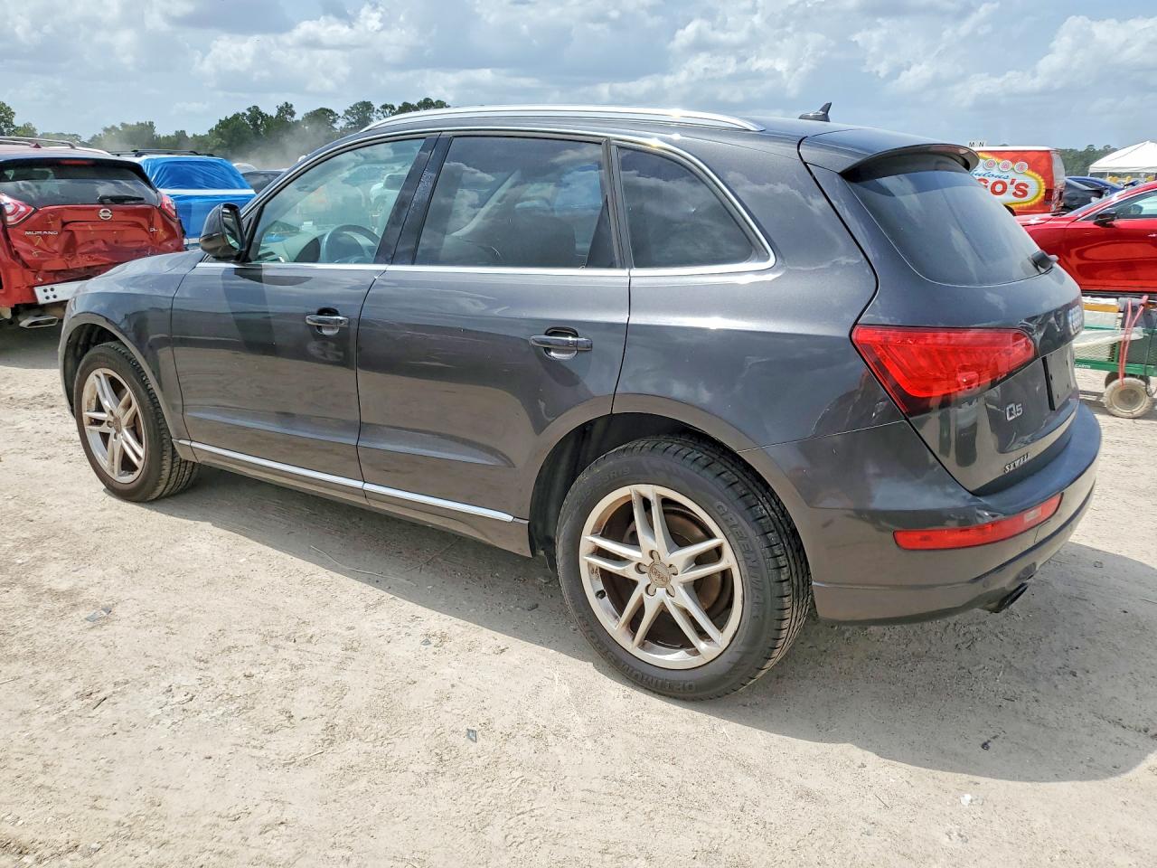 2014 AUDI Q5