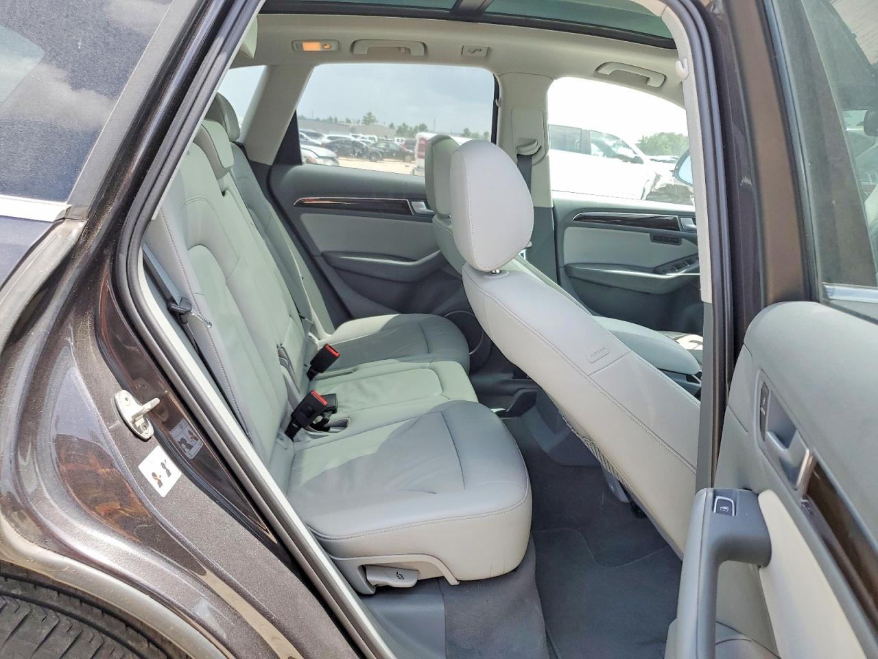2014 AUDI Q5