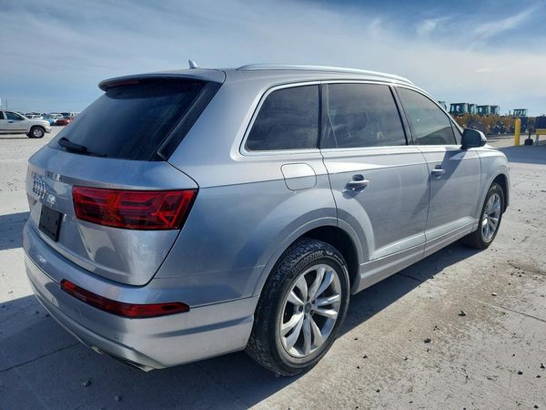 2019 AUDI Q7