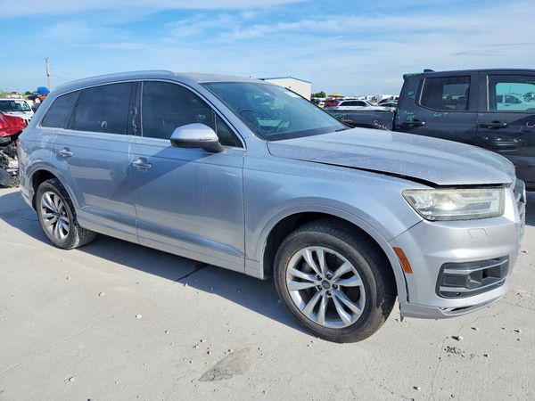 2019 AUDI Q7