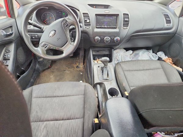 2016 KIA FORTE GL (Middle-Low Grade)