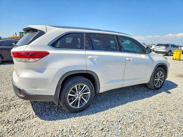 2018 TOYOTA HIGHLANDER SE/XLE