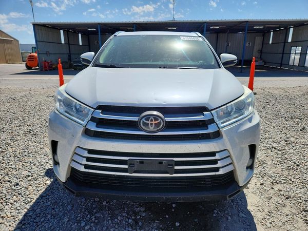 2018 TOYOTA HIGHLANDER SE/XLE