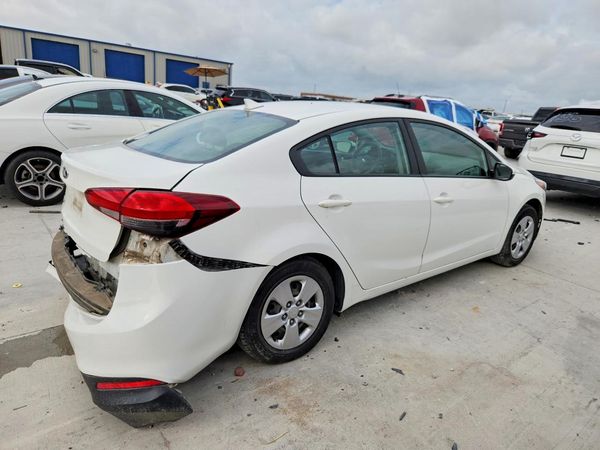 2018 KIA FORTE