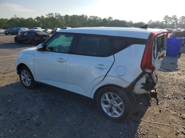 2022 KIA SOUL