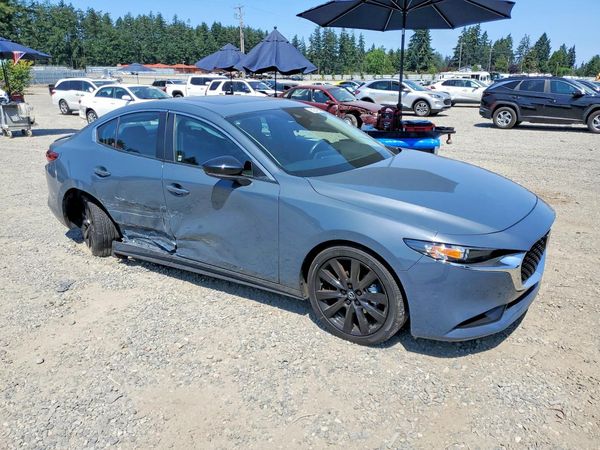 2023 MAZDA 3 Preferred Package
