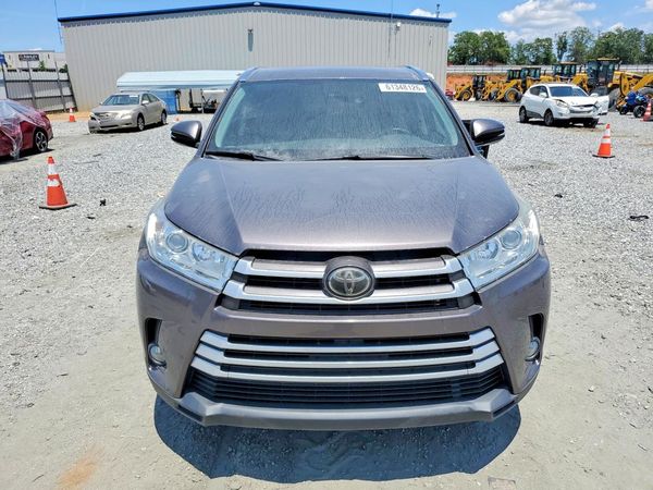 2019 TOYOTA HIGHLANDER SE/XLE