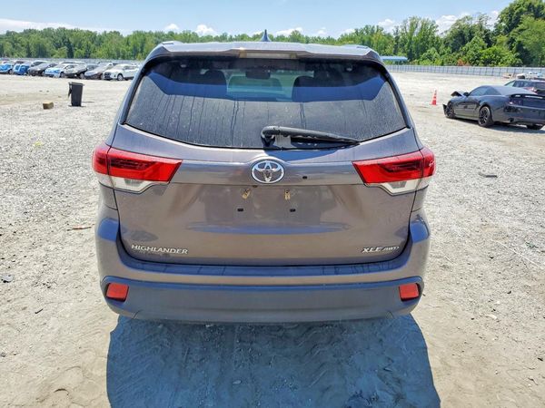 2019 TOYOTA HIGHLANDER SE/XLE