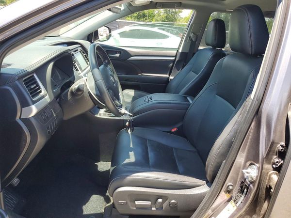 2019 TOYOTA HIGHLANDER SE/XLE