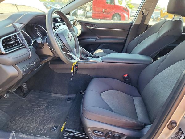 2020 TOYOTA CAMRY