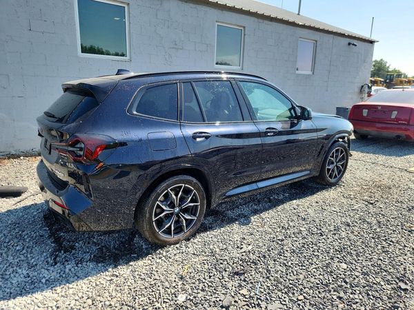 2024 BMW X3 M40i