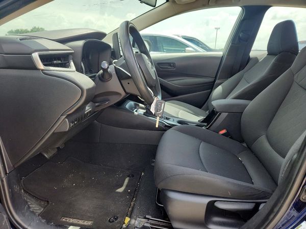 2022 TOYOTA COROLLA
