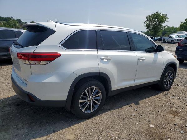2019 TOYOTA HIGHLANDER SE/XLE
