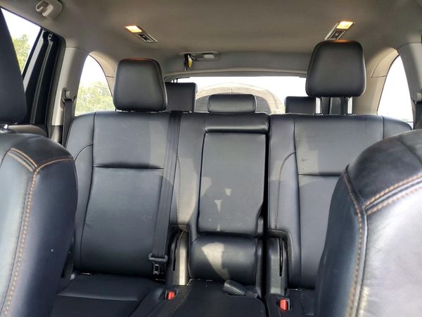 2019 TOYOTA HIGHLANDER SE/XLE