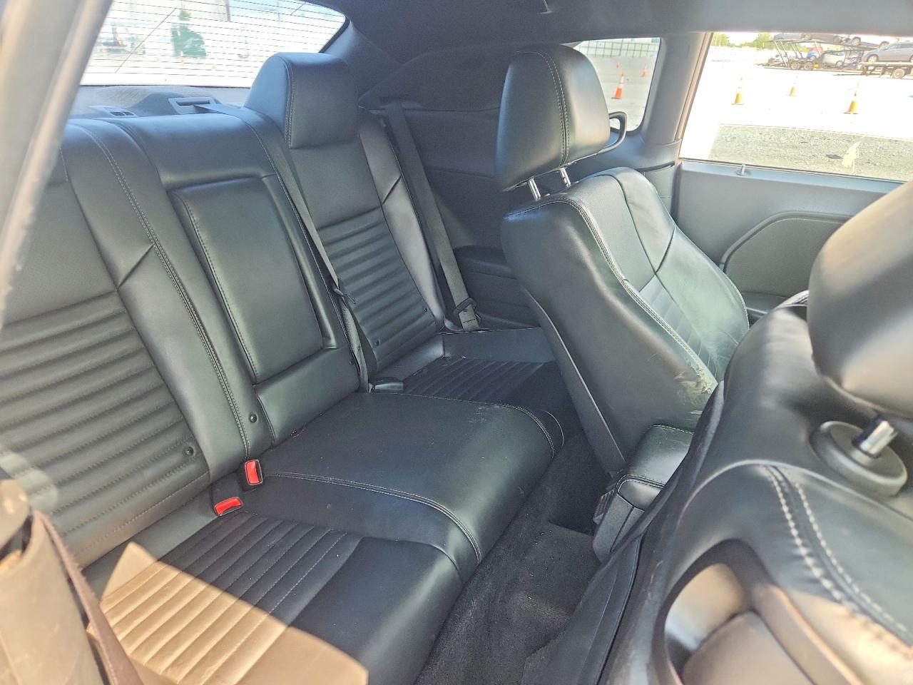 2013 DODGE CHALLENGER Base