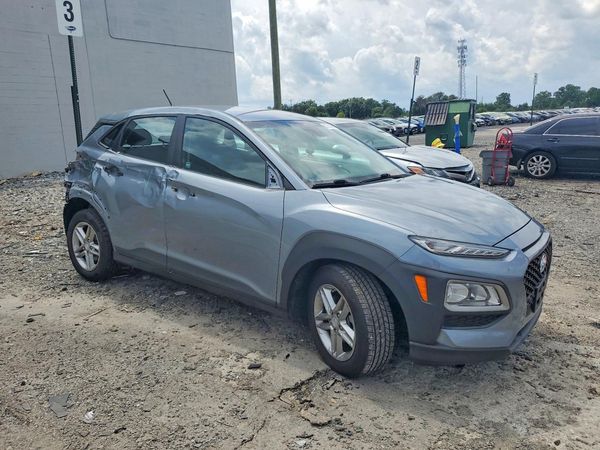 2020 HYUNDAI KONA SE