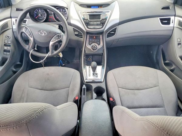2013 HYUNDAI ELANTRA