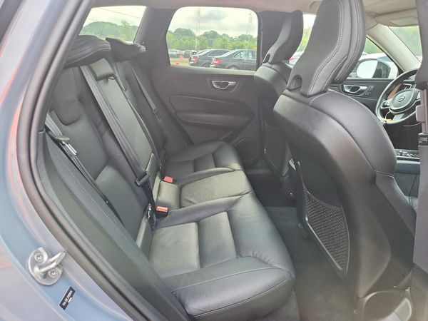 2024 VOLVO XC60