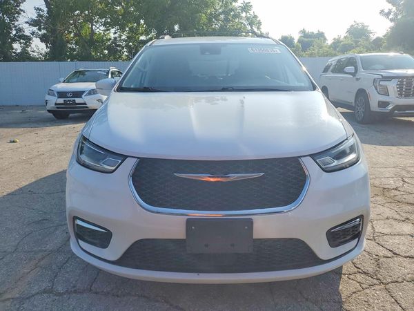 2022 CHRYSLER PACIFICA